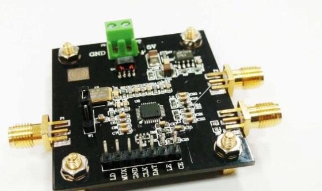 Ƶʺϳ ECC15k Signalica